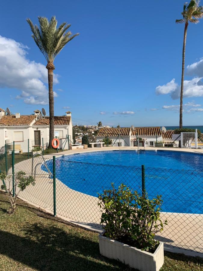Super Holiday Las Buganvillas Garden And Sea Views Ла Кала де Михас Екстериор снимка